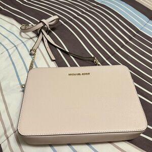 Authentic Michael Kors Pink Crossbody Bag